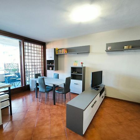 Casa Michi Apartman Verbania Kültér fotó
