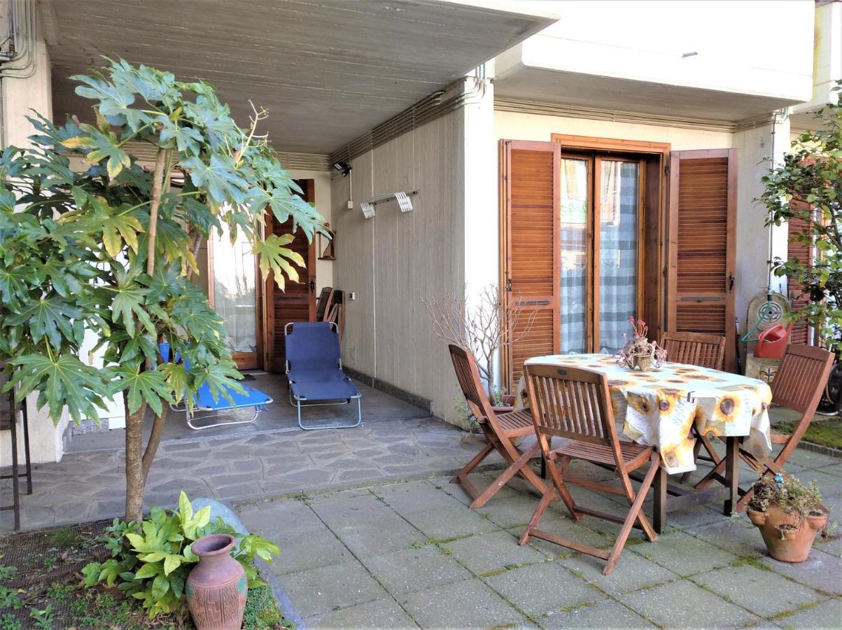 Casa Michi Apartman Verbania Kültér fotó